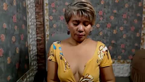 Snapshot of jemm36 chatting on January 2025 09:02:01 AM Jem online show from January 2025 09:02:01 AM