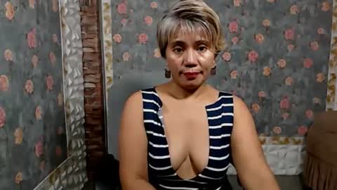 Snapshot of jemm36 chatting on January 2025 02:30:02 PM Jem online show from January 2025 02:30:02 PM