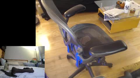 Snapshot of jenandjamesnyc chatting on November 2025 01:21:02 PM PegMePlease online show from November 2025 01:21:02 PM