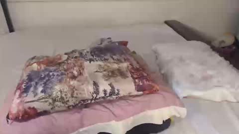 jenarsee online show from May 2026 09:01:01 PM