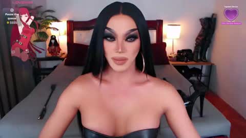 Snapshot of jenifers_body chatting on July 2026 03:09:02 AM Queen Jenifer online show from July 2026 03:09:02 AM