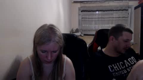 Snapshot of jenisandpeter chatting on May 2026 06:35:02 PM JenisAndPeter online show from May 2026 06:35:02 PM