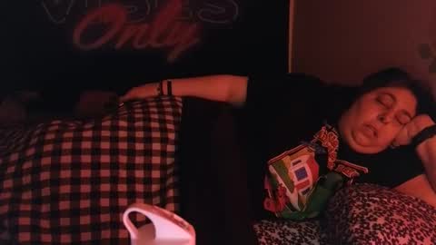  Dragon Queen. Be my Dragon --  and  online show from February 2026 11:48:01 AM