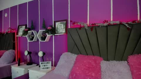 Jenner online show from December 2024 03:34:01 AM