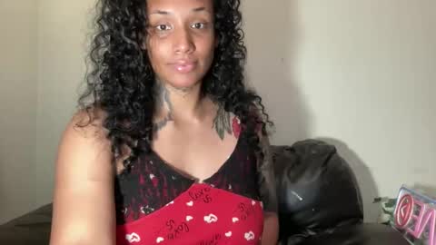 Snapshot of jenni_cash chatting on November 2025 12:24:01 AM Mistress Jenni online show from November 2025 12:24:01 AM