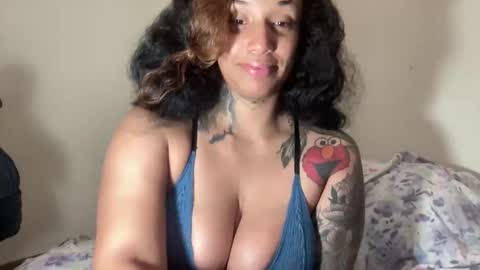 Snapshot of jenni_cash chatting on January 2026 08:08:01 AM Mistress Jenni online show from January 2026 08:08:01 AM