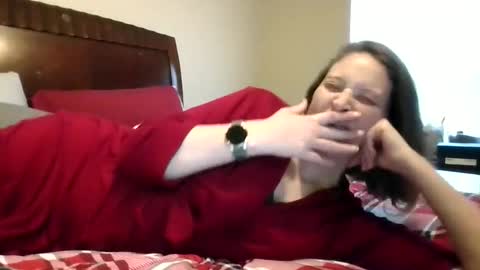 Snapshot of jennibean6996 chatting on December 2024 02:05:01 PM Jennibean6996 online show from December 2024 02:05:01 PM