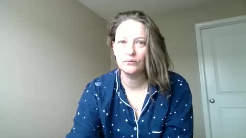 Snapshot of jennibean6996 chatting on January 2025 02:55:01 PM Jennibean6996 online show from January 2025 02:55:01 PM