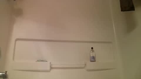 Snapshot of jennibean6996 chatting on February 2025 12:52:01 AM Jennibean6996 online show from February 2025 12:52:01 AM