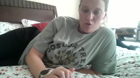 Snapshot of jennibean6996 chatting on October 2025 04:13:02 PM Jennibean6996 online show from October 2025 04:13:02 PM