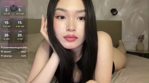 jennie_yung online show from September 2025 10:55:02 PM
