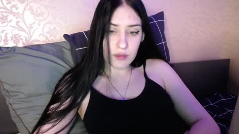 Snapshot of jennifeeeer chatting on January 2025 09:40:01 PM Helen online show from January 2025 09:40:01 PM