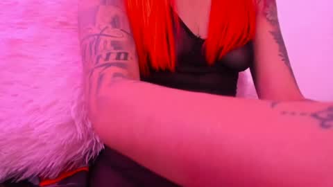 Snapshot of jennifer_bodyy0404 chatting on June 2026 06:43:02 PM jennifer_bodyy0404 online show from June 2026 06:43:02 PM