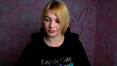Snapshot of jennifer_cuttie chatting on June 2026 11:41:01 AM Jennifer online show from June 2026 11:41:01 AM