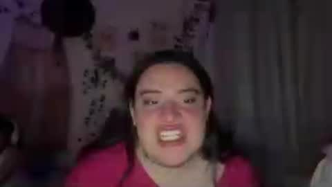 Snapshot of jennifer_robbie chatting on May 2026 09:50:02 AM jennifer_robbie online show from May 2026 09:50:02 AM