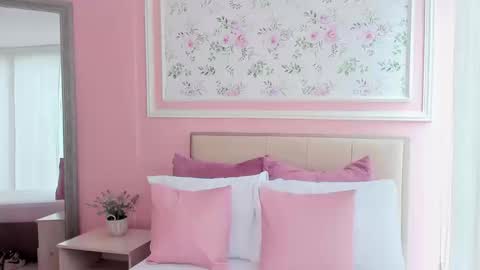 Snapshot of jennifer_snow_ chatting on September 2025 05:14:02 PM Jenifer online show from September 2025 05:14:02 PM