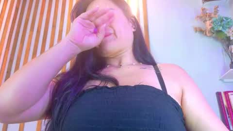 Jennifer vega  online show from October 2025 11:59:02 PM