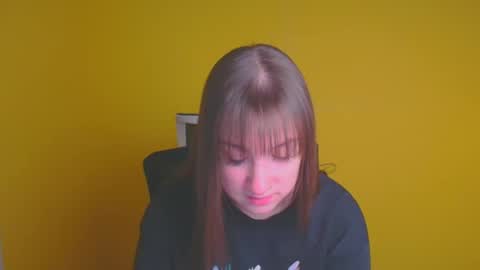 Jennifer online show from February 2025 06:40:01 AM