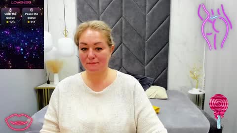 Jennifer online show from February 2025 08:17:02 PM