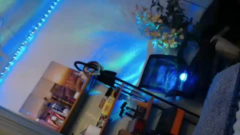 PRETTY JENNY online show from April 2026 09:15:02 PM