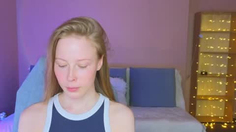 Snapshot of jenny_angelok chatting on June 2026 02:17:02 PM Next broadcast on December 05 subject to change online show from June 2026 02:17:02 PM
