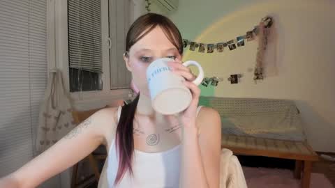 Snapshot of jenny_cox_love chatting on January 2025 07:45:01 PM Jennifer Jenny Darling   online show from January 2025 07:45:01 PM