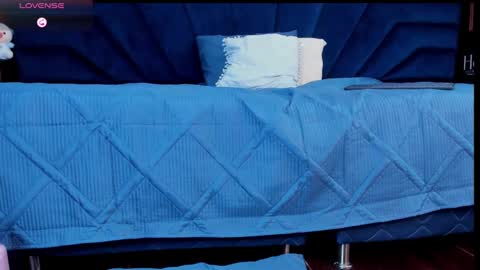 Snapshot of jenny_golden1 chatting on January 2025 02:36:01 PM Jenny online show from January 2025 02:36:01 PM