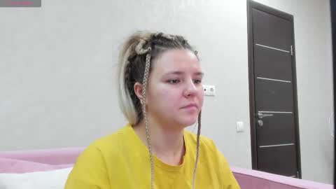 Jenny online show from October 2025 01:20:02 AM