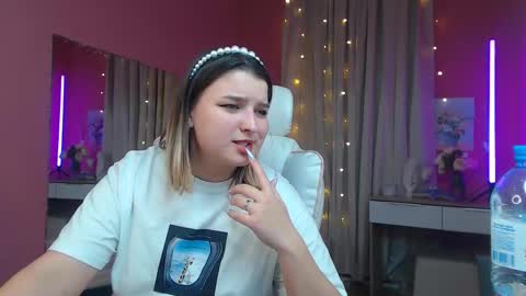 Snapshot of jenny_smitx chatting on February 2025 06:04:02 PM jenny_smitx online show from February 2025 06:04:02 PM