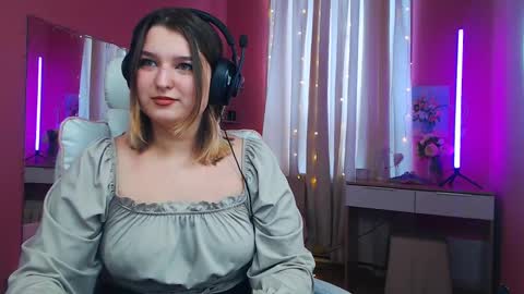 Snapshot of jenny_smitx chatting on March 2025 10:35:02 AM jenny_smitx online show from March 2025 10:35:02 AM