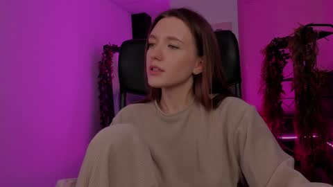 Snapshot of jennydens chatting on December 2024 05:15:01 AM Jenny NO Nude online show from December 2024 05:15:01 AM