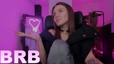 Snapshot of jennydens chatting on December 2024 08:19:02 AM Jenny NO Nude online show from December 2024 08:19:02 AM