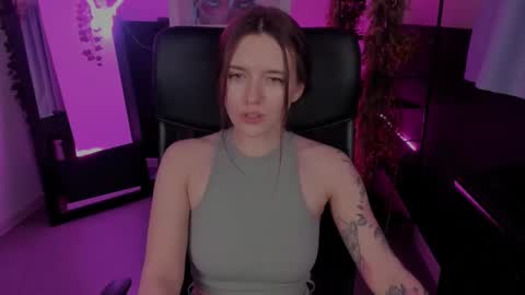 Snapshot of jennydens chatting on February 2025 08:50:02 AM Jenny NO Nude online show from February 2025 08:50:02 AM