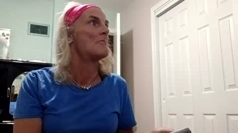 jennywomacks online show from July 2026 01:51:01 AM