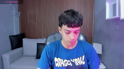 Snapshot of jeremias_1 chatting on May 2026 12:37:02 PM JEREMIAS online show from May 2026 12:37:02 PM
