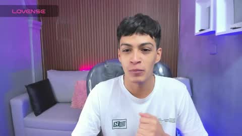 Snapshot of jeremias_1 chatting on June 2026 01:12:01 PM JEREMIAS online show from June 2026 01:12:01 PM