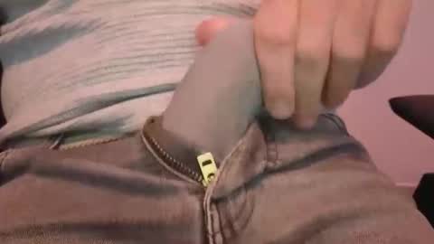 Machine  Sperme  online show from October 2025 07:04:02 PM