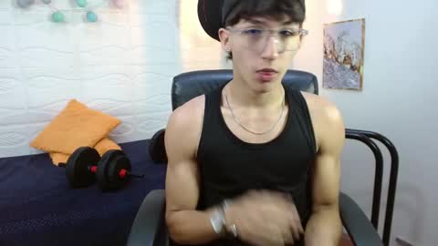 Snapshot of jeremy_job chatting on January 2026 11:35:01 AM Jeremy online show from January 2026 11:35:01 AM