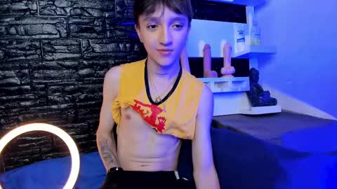 Snapshot of jeremy_salvatore_ chatting on February 2025 05:24:02 AM jero independent model online show from February 2025 05:24:02 AM