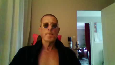 jerflor online show from October 2025 02:06:02 PM