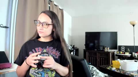 Jeri Lynn online show from October 2025 11:06:01 AM