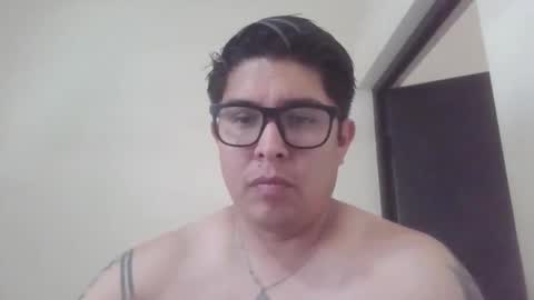 Snapshot of jerrvox15 chatting on November 2025 06:29:01 PM Jerrvox online show from November 2025 06:29:01 PM