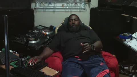 Snapshot of jerry0827 chatting on June 2026 06:27:02 AM jerry johnson online show from June 2026 06:27:02 AM