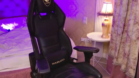 Jerry  online show from March 2025 10:02:02 PM