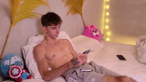 Snapshot of jerry_lucky chatting on March 2026 03:25:02 AM Jerry online show from March 2026 03:25:02 AM