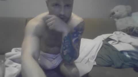 Snapshot of jerryalise chatting on December 2024 01:28:01 PM jerryalise online show from December 2024 01:28:01 PM