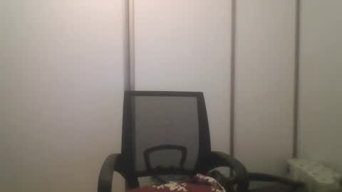 Snapshot of jerryalise chatting on January 2025 10:29:02 PM jerryalise online show from January 2025 10:29:02 PM