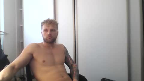 Snapshot of jerryalise chatting on February 2025 07:12:02 AM jerryalise online show from February 2025 07:12:02 AM