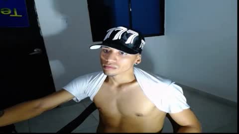 Snapshot of jersiherberth chatting on March 2026 10:40:01 PM jersiherberth online show from March 2026 10:40:01 PM