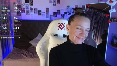 jesica_moon_peachy online show from February 2026 02:00:01 AM